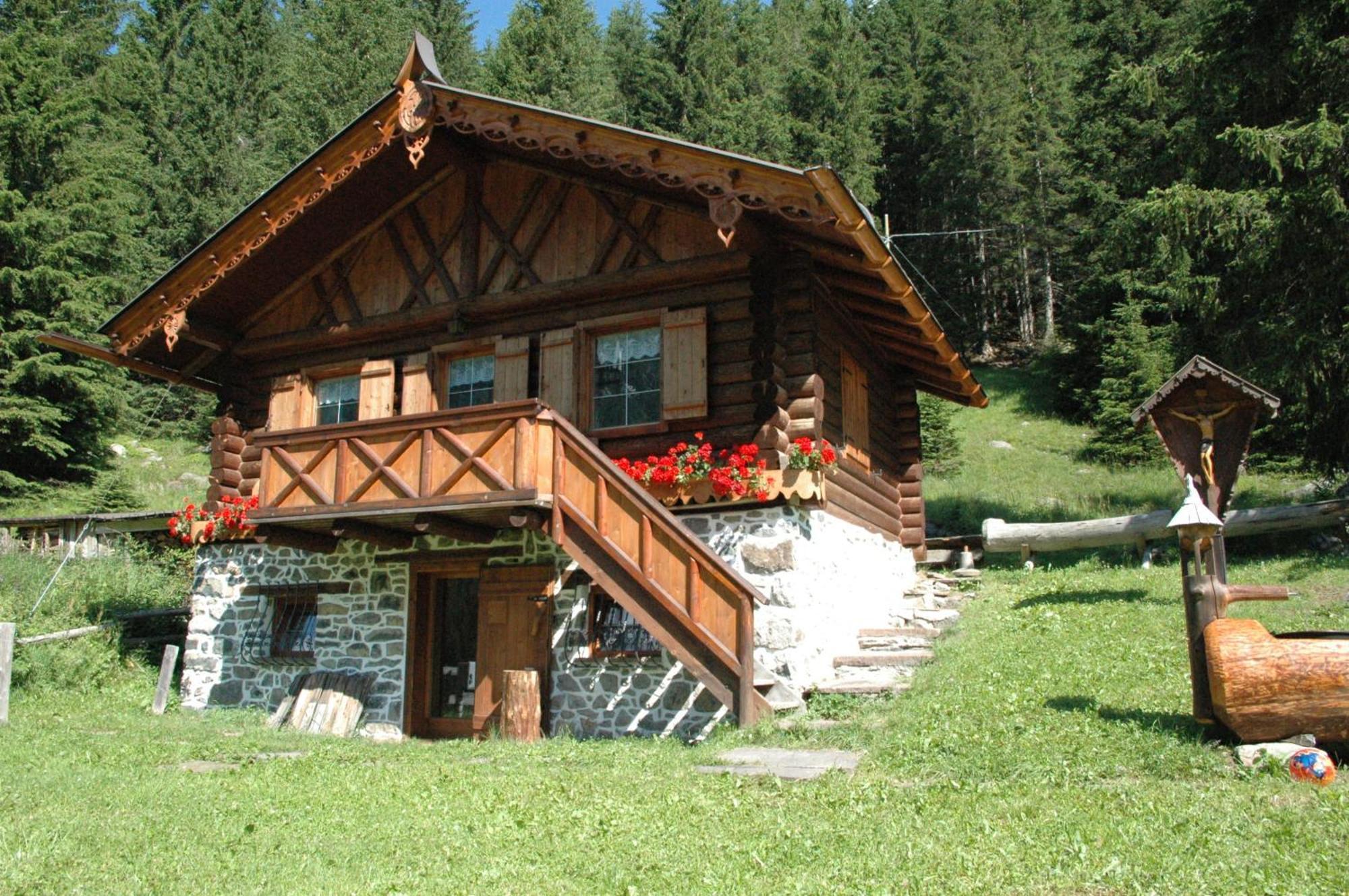 Hotel La Soldanella Моэна Экстерьер фото